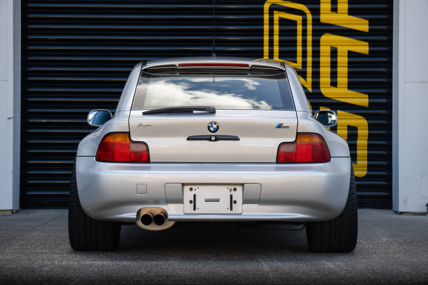 BMW Z3 Coupe ( Silver ) - WBACK51020LC99217