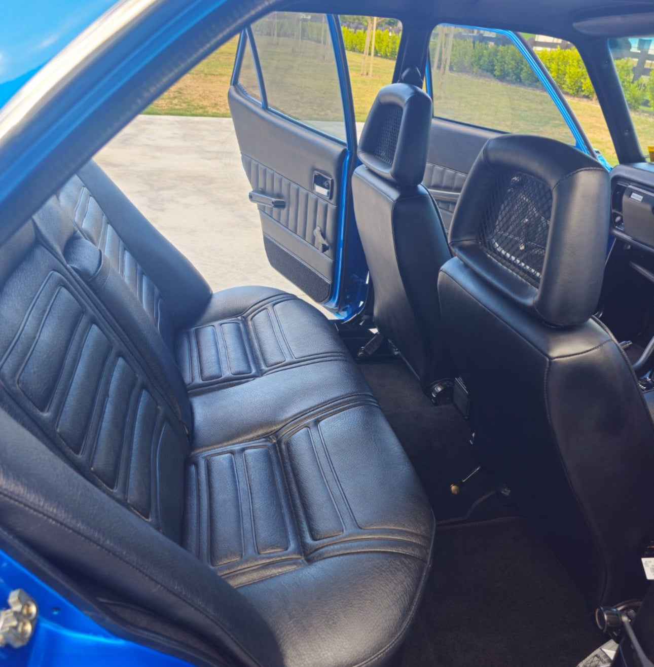 1975 Mazda Rx4 Sedan Blue