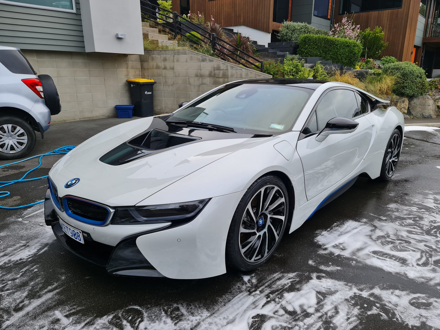 2015 BMW i8