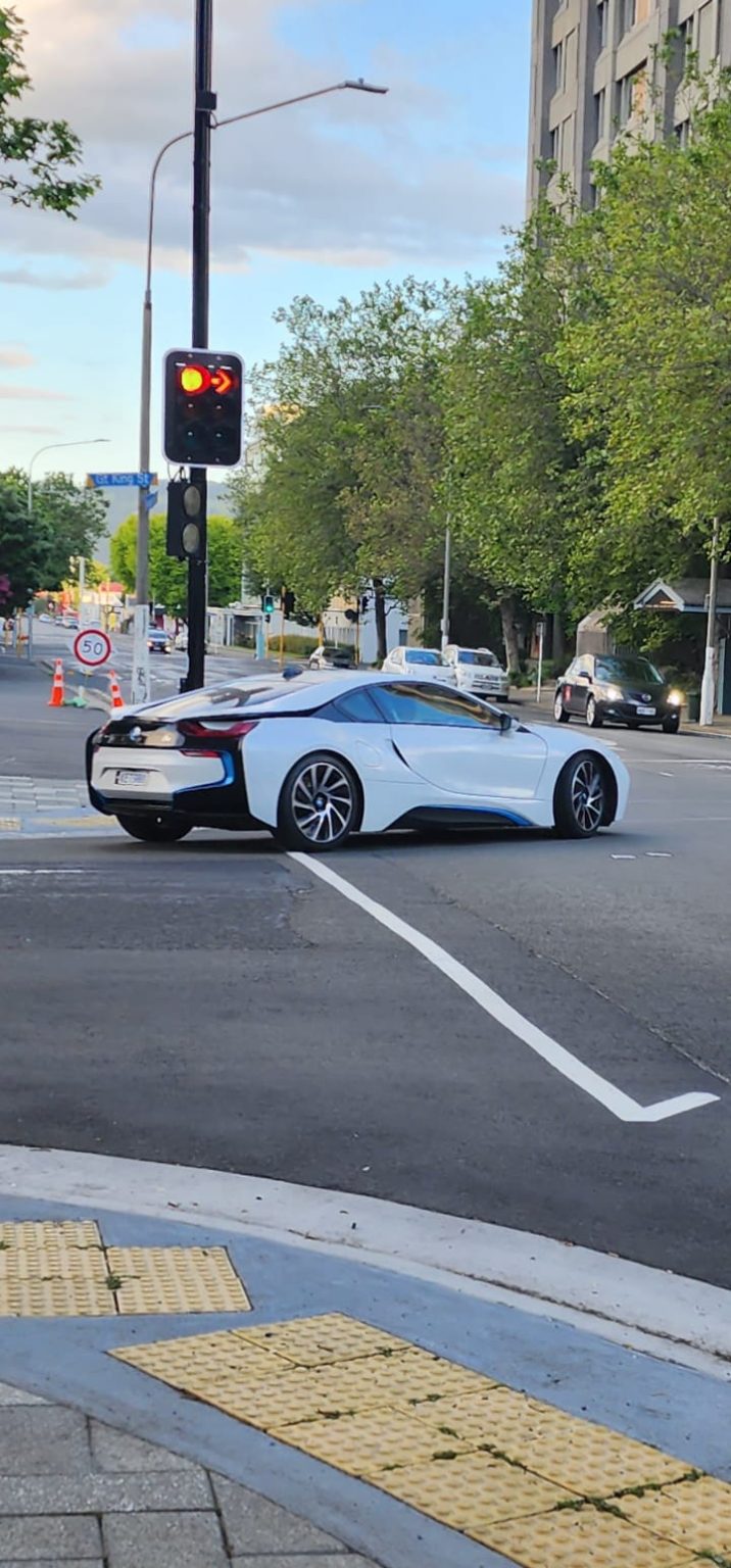 2015 BMW i8