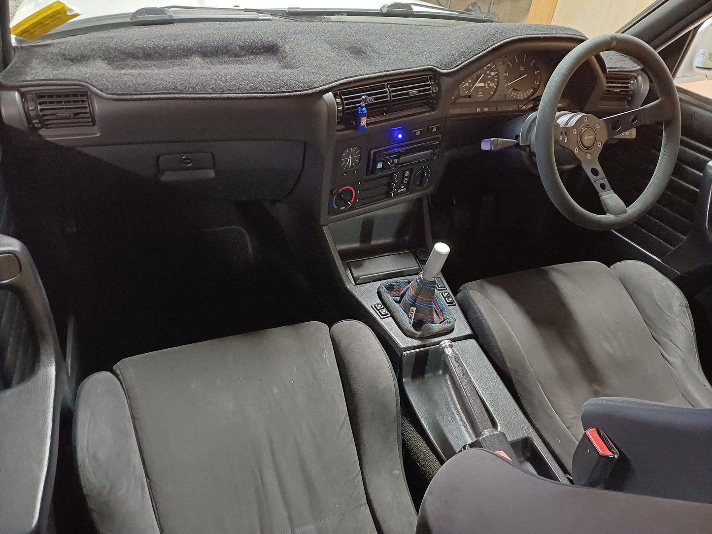 1990 BMW E30 330i