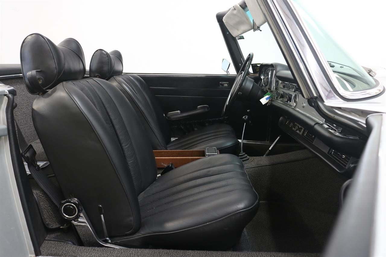 1969 Mercedes-Benz 280 SL