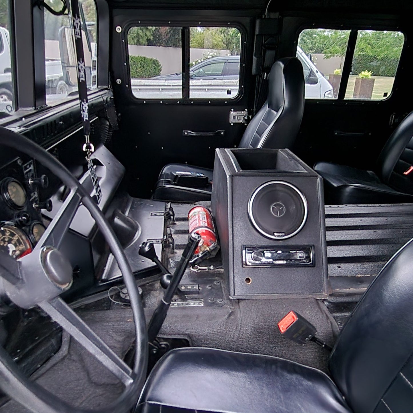 1991 Hummer M998