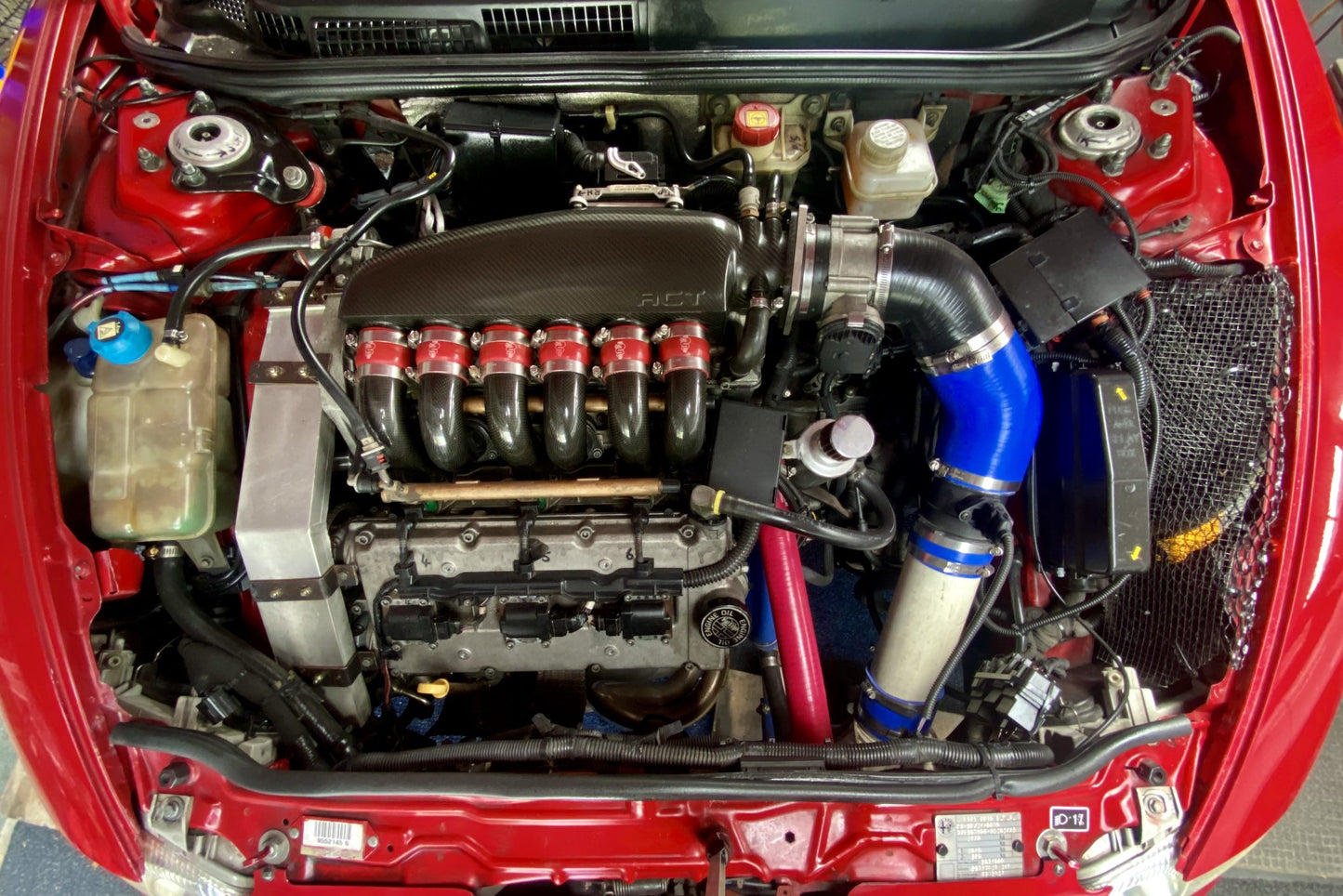 Genuine Alfa Romeo 147 GTA 3.2 V6 6-Speed