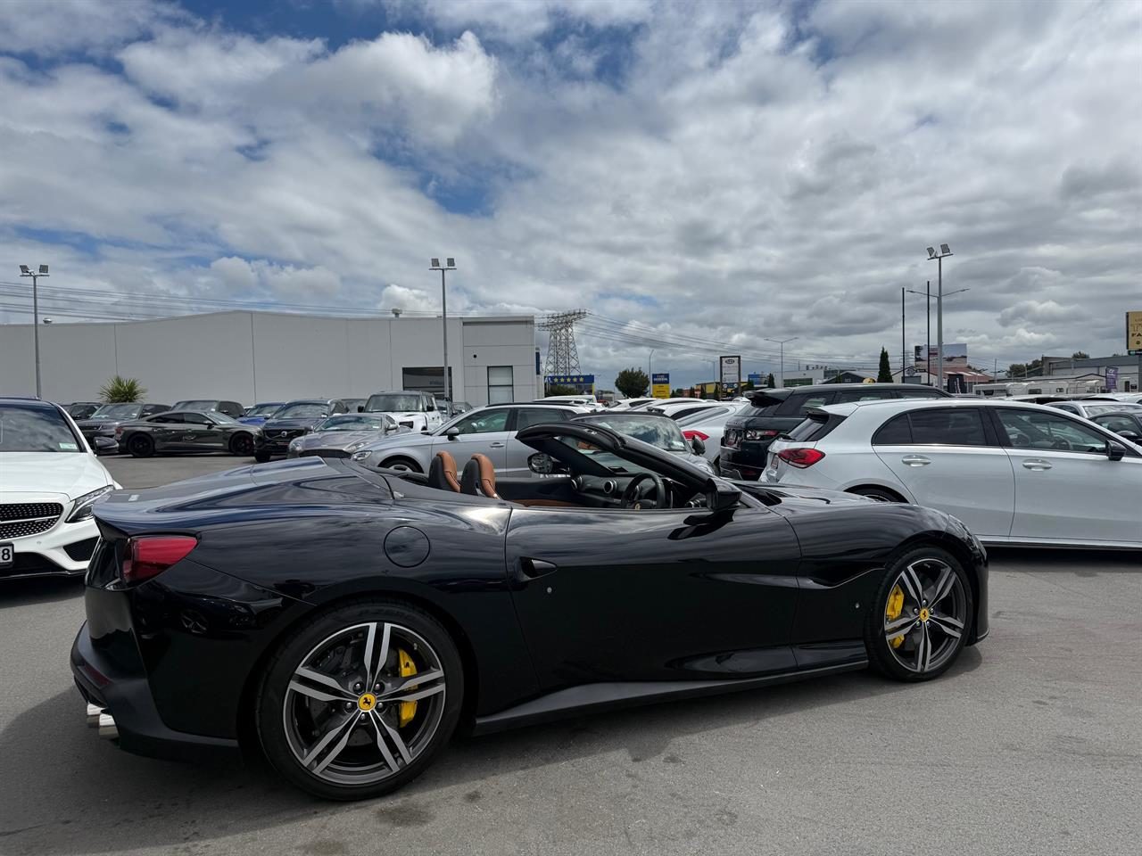2019 Ferrari Portofino Hardtop Roadster