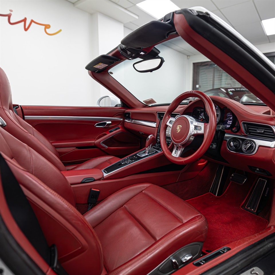 2015 Porsche 911 Carrera S Cabriolet