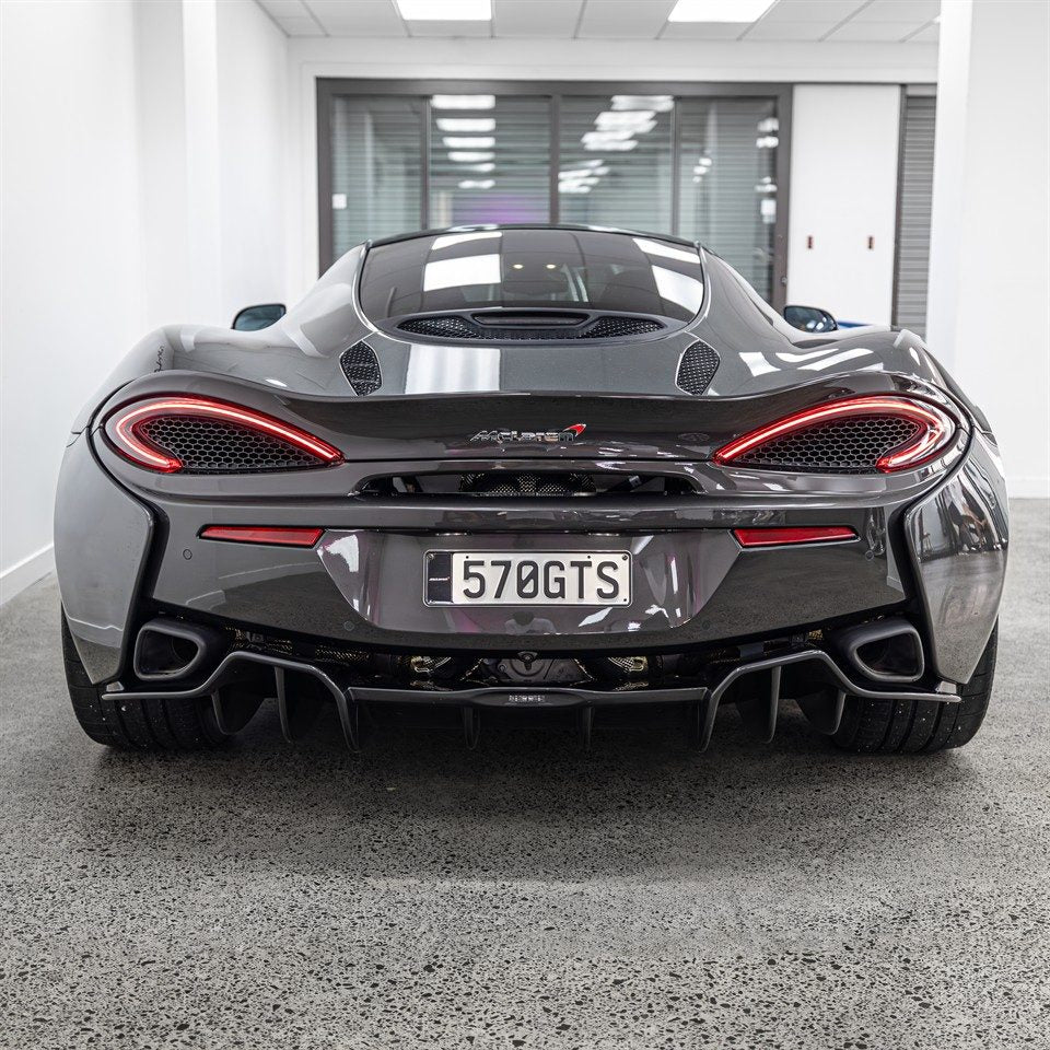 2017 McLaren 570GT