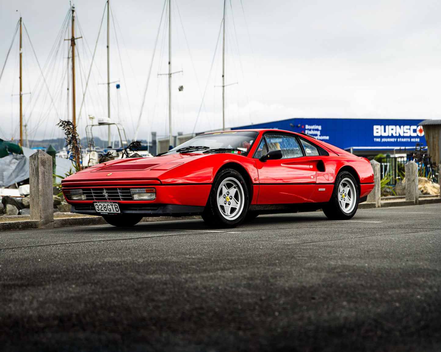 1987 Ferarri 328 GTB