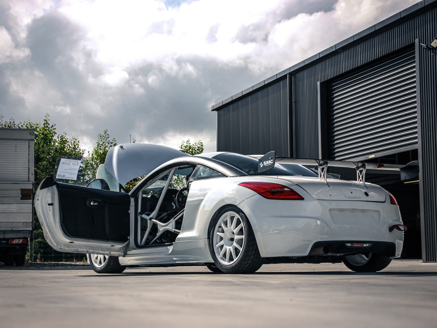 Peugeot RCZ Cup Car