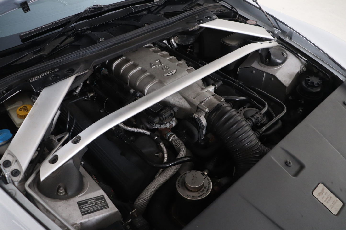 2009 Aston Martin Vantage 4.7L 6M