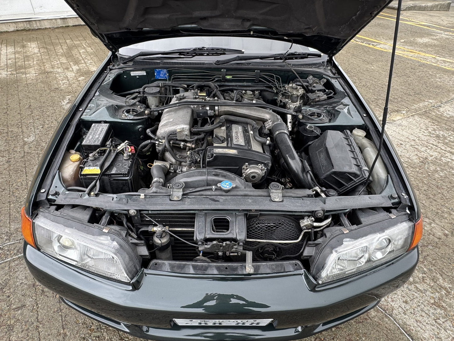 1991 Nissan Skyline GTS-4 5 speed