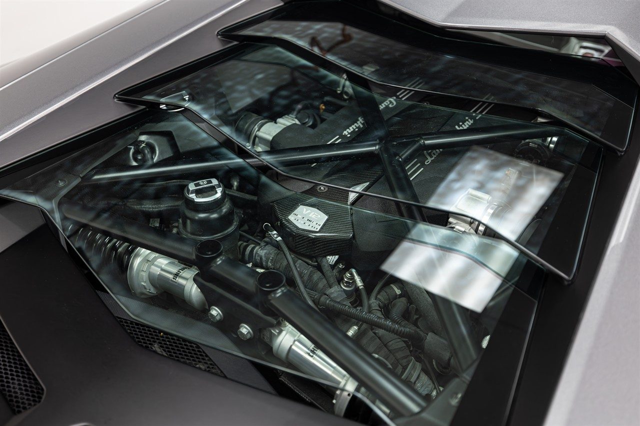 2012 Lamborghini Aventador LP700-4