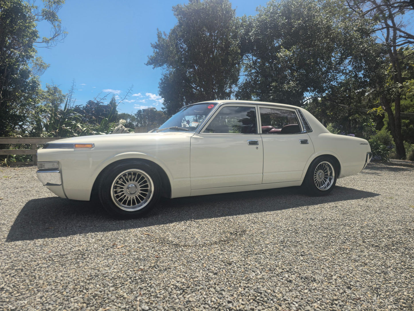 1975 Toyota Crown
