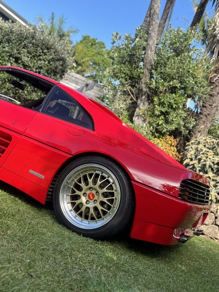 1992 Ferrari 348 - Manual