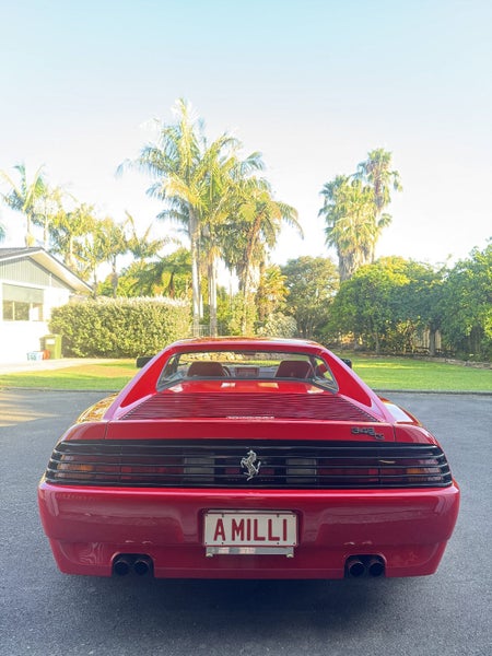 1992 Ferrari 348 - Manual