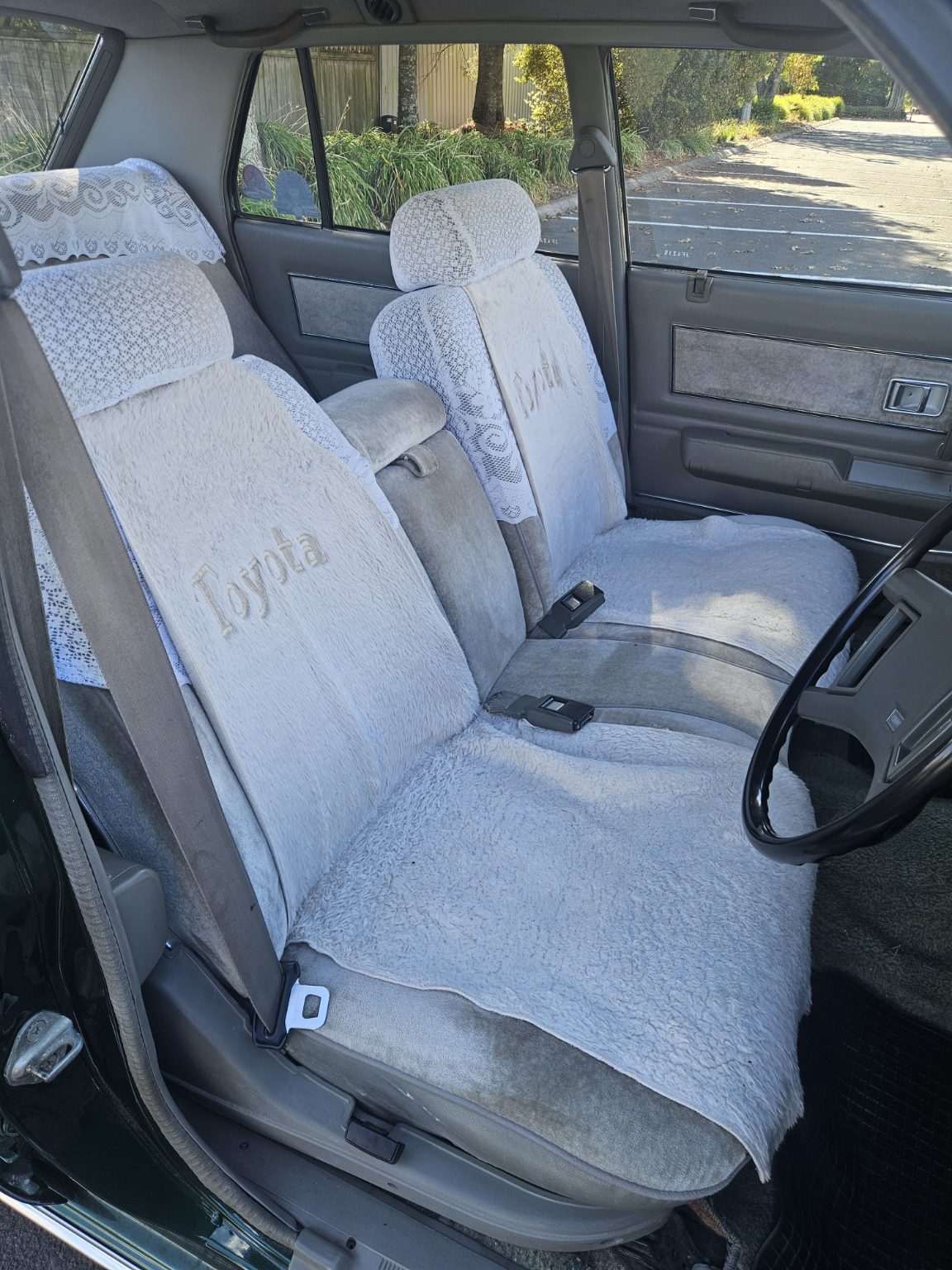 1978 Toyota Crown Royal saloon