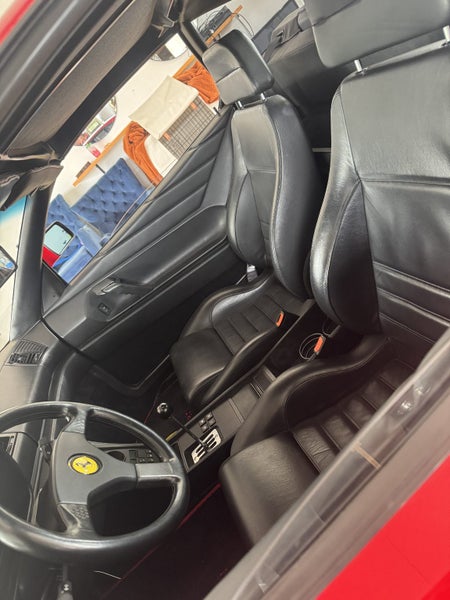 1992 Ferrari 348 - Manual