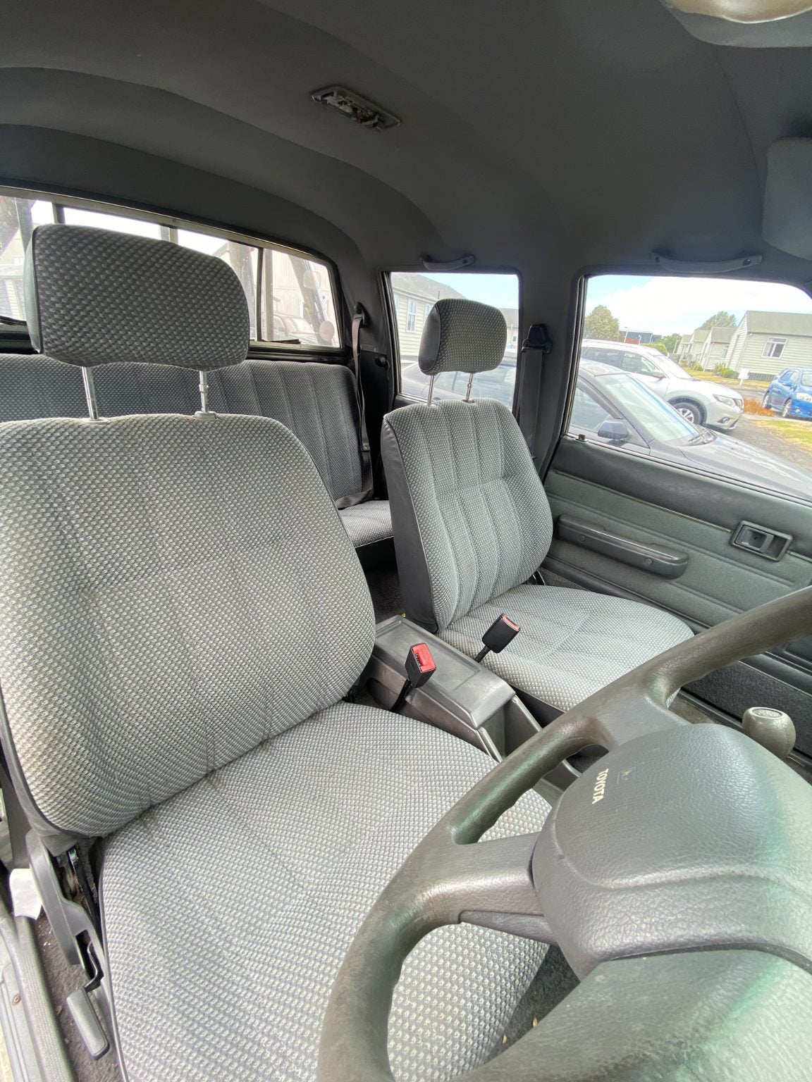 1988 Toyota Hilux 2.4 Diesel