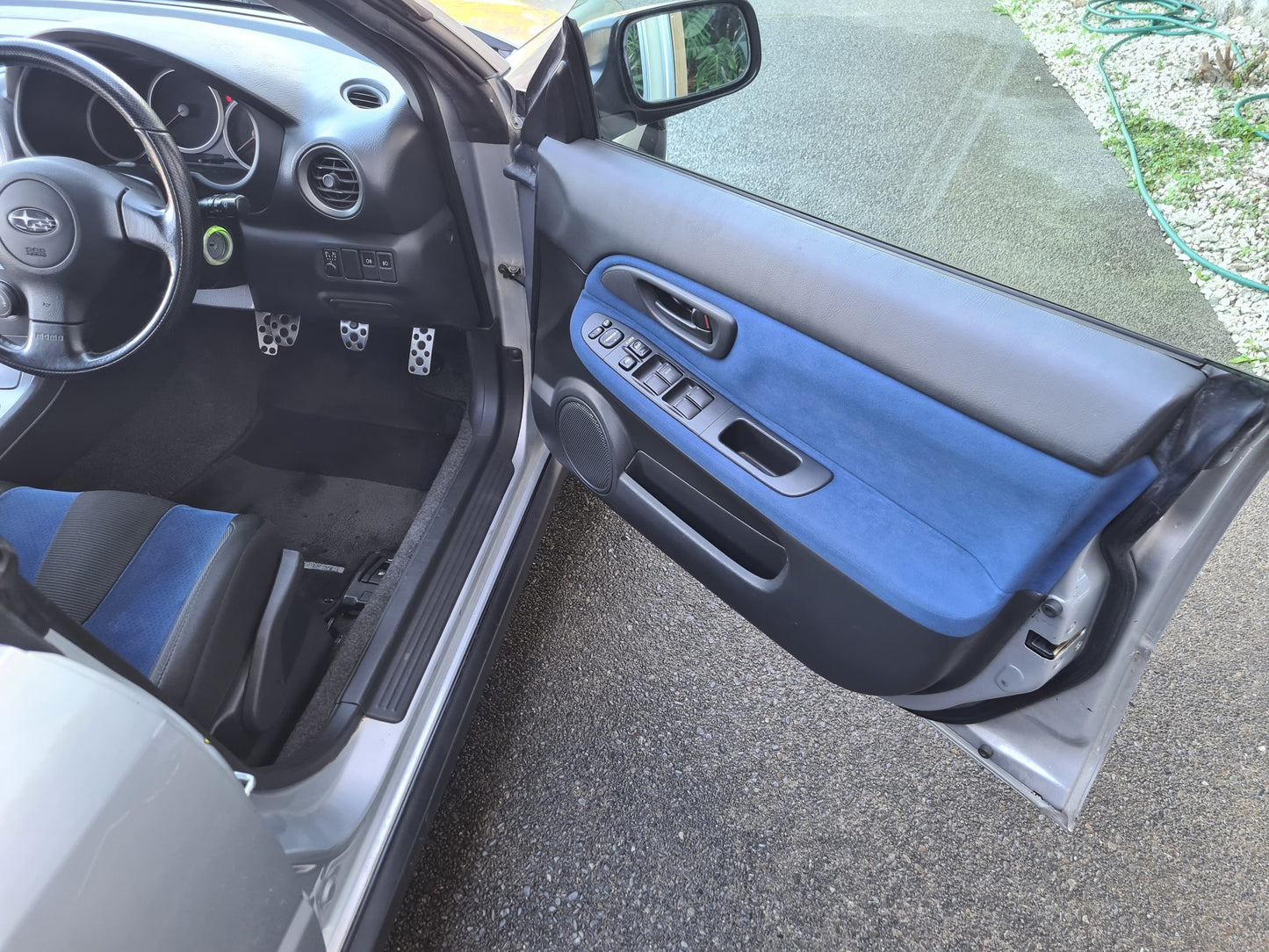 2004 Subaru Impreza 3.0 RS