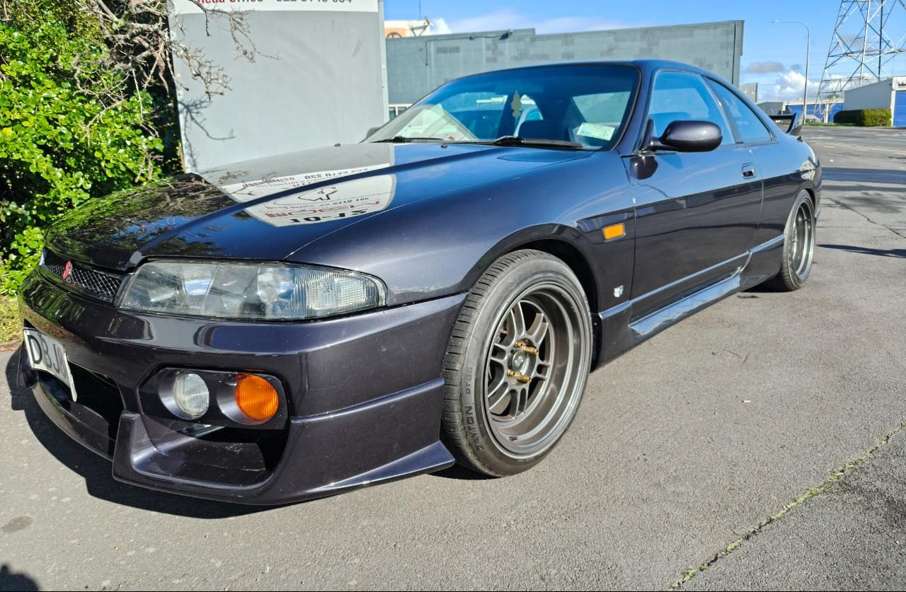 1997 Nissan Skyline GTS - 6SP Manual