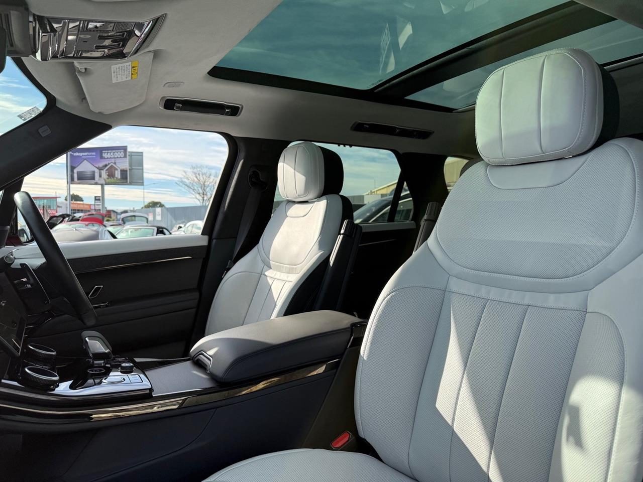 2023 Land Rover Range Rover Sport D300 Autobiography New Model
