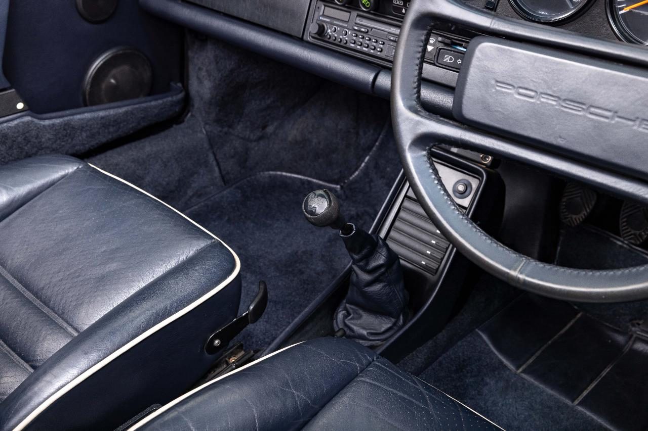 1989 Porsche 911 Carrera 3.2 Cabriolet