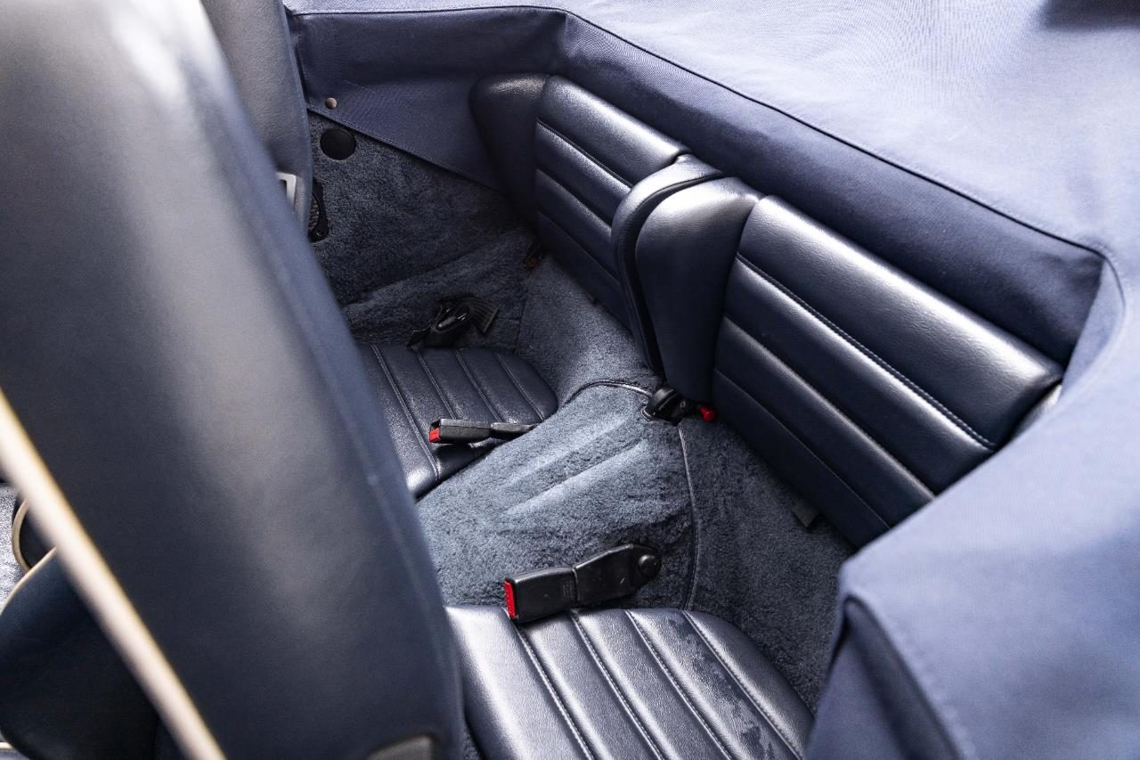 1989 Porsche 911 Carrera 3.2 Cabriolet