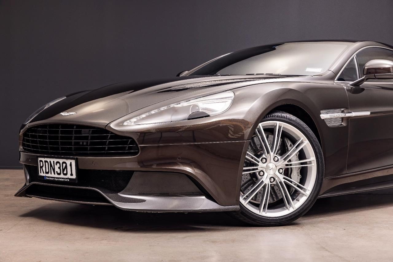 2013 Aston Martin Vanquish Coupe