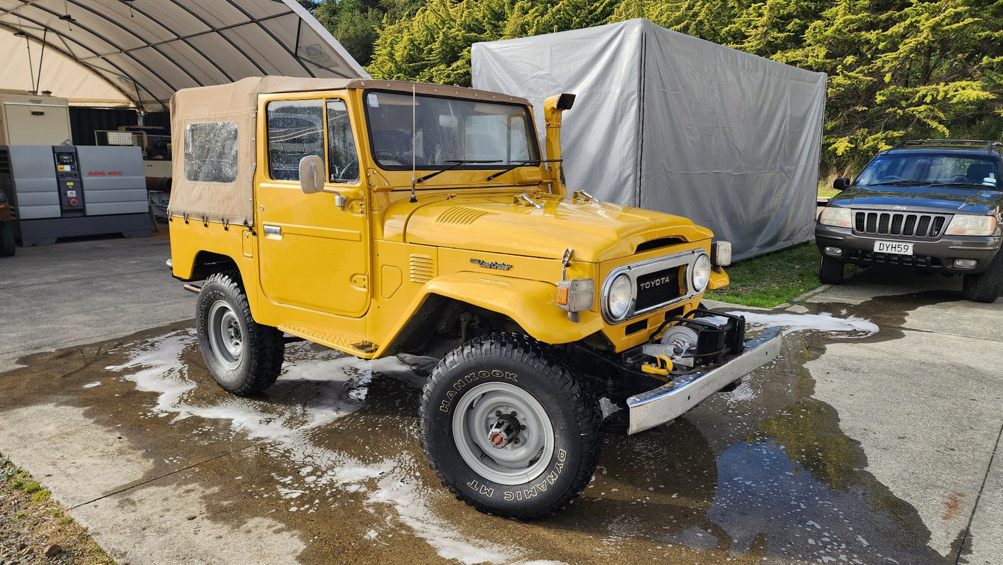 1978 Toyota Land Cruiser FJ40 Soft Top
