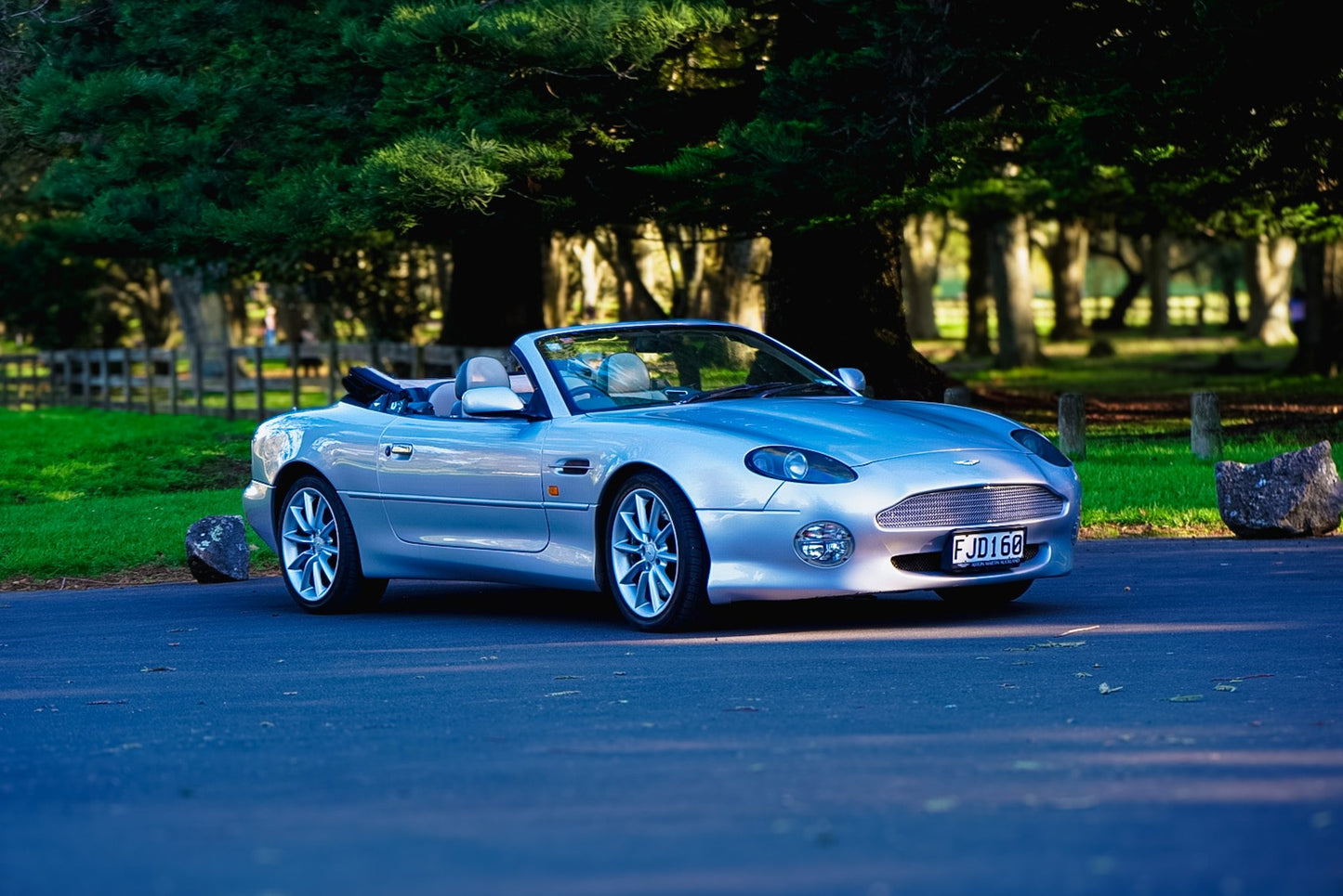 2000 Aston Martin DB7 Vantage