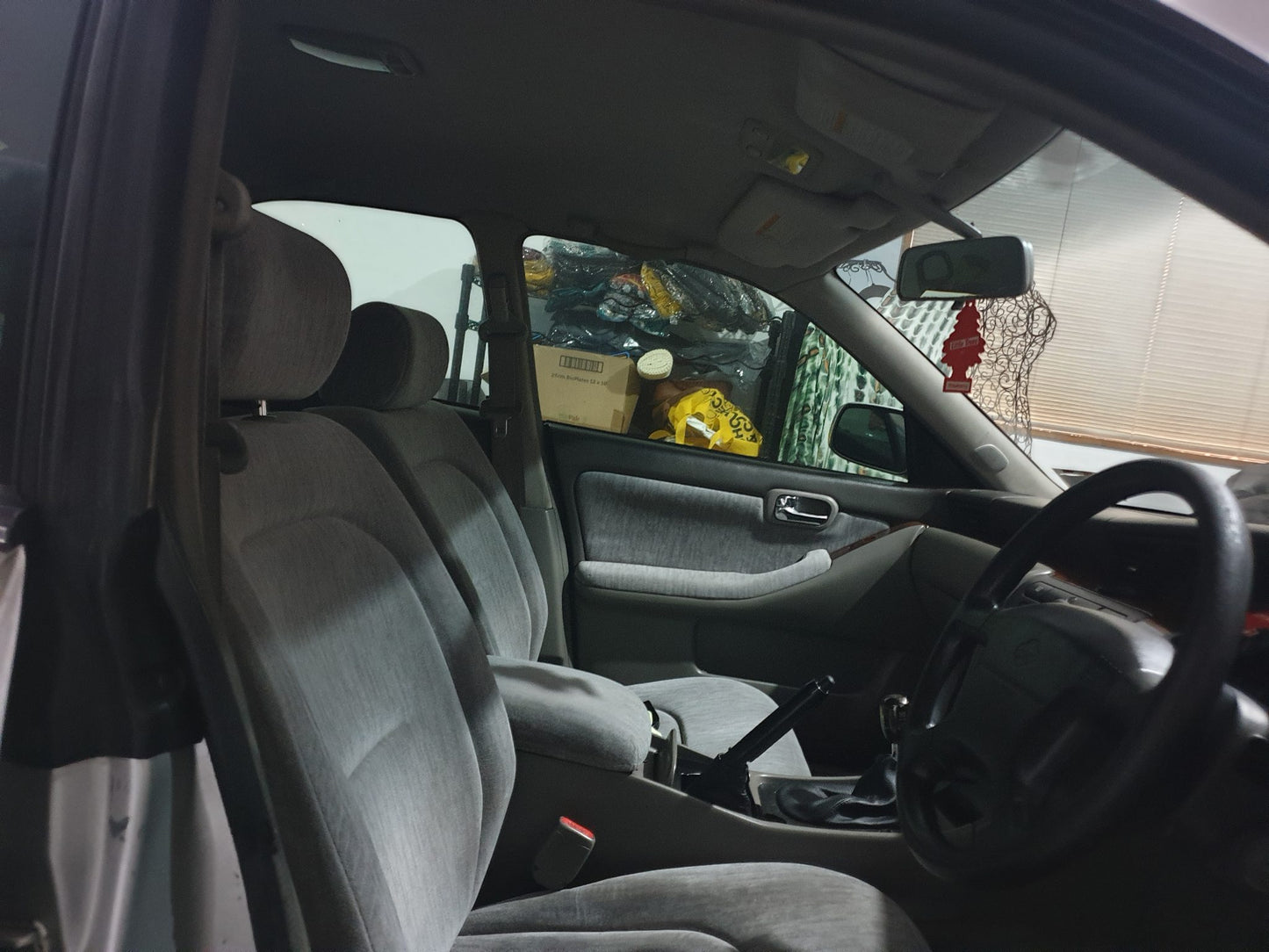 1998 Nissan Laurel Medalist