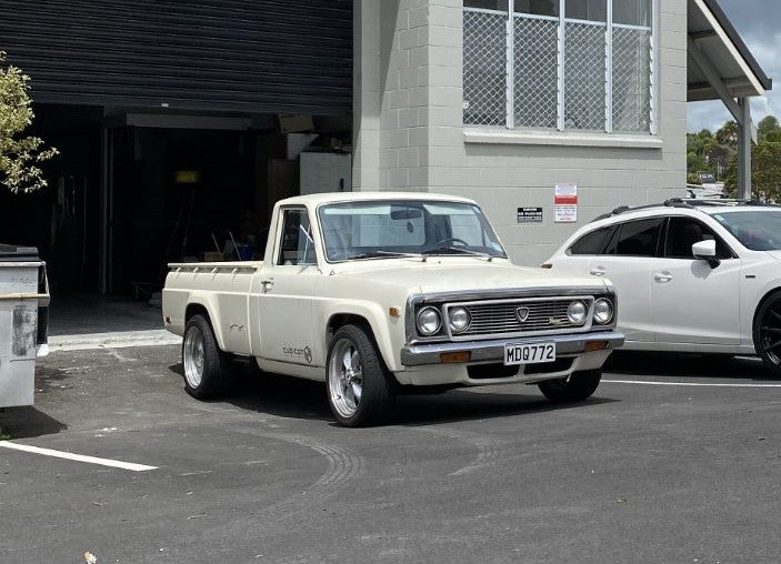 1977 Mazda B1600 Repu