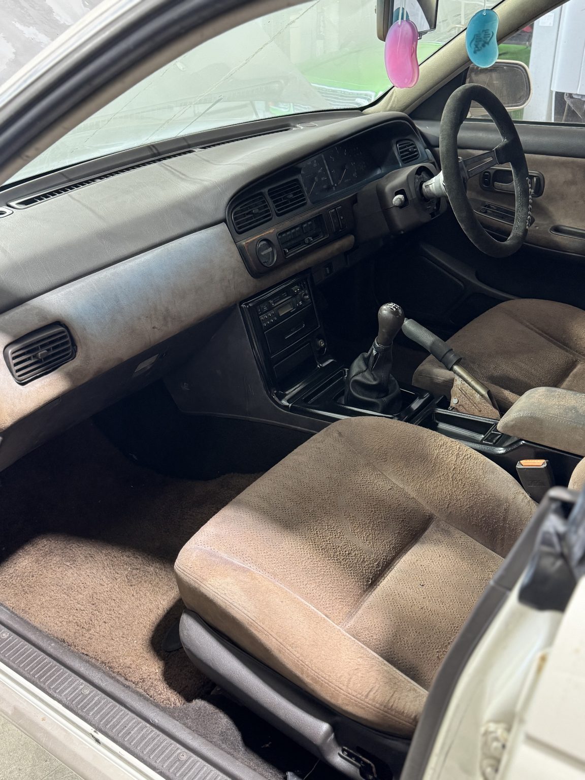 1992 Nissan Laurel Medalist