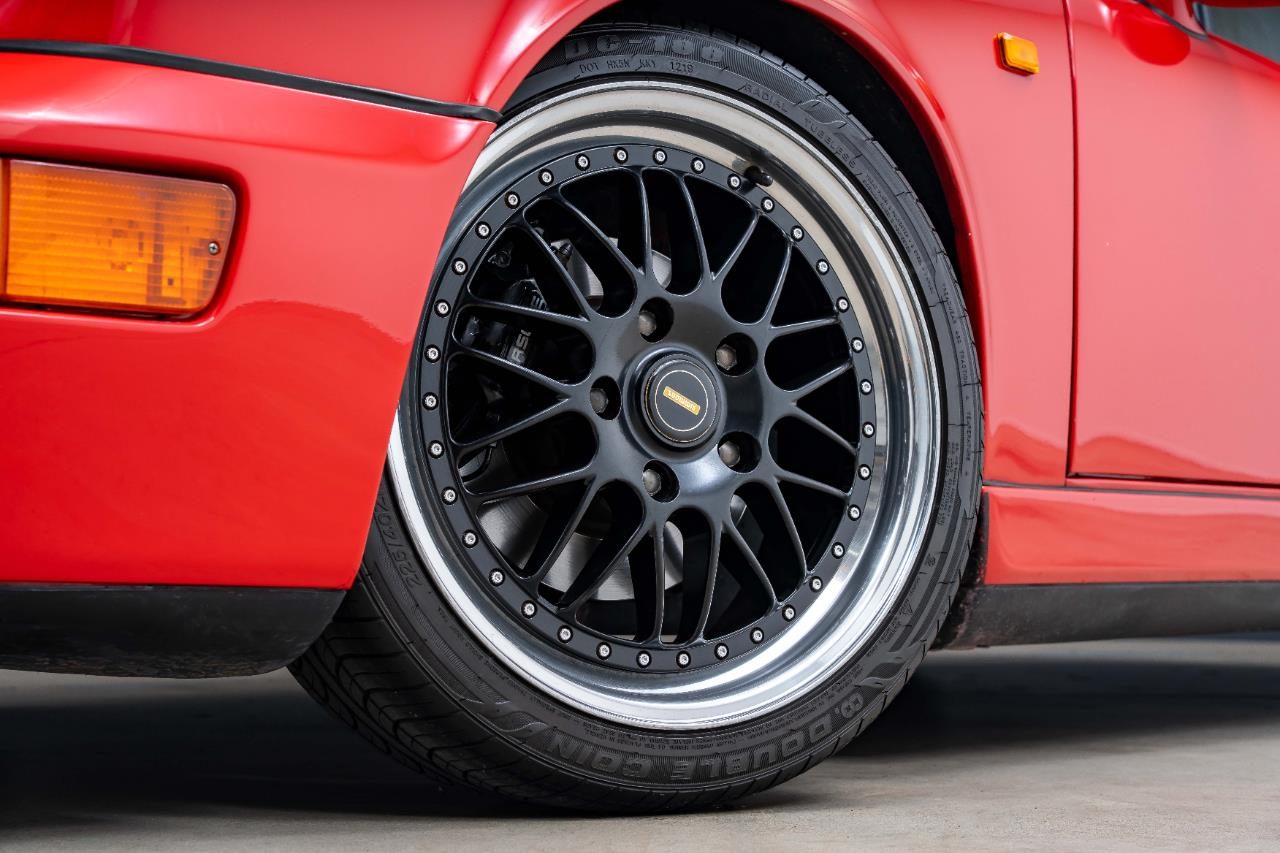 1990 Porsche 911 Carrera 4 Coupe 3.6 (964)