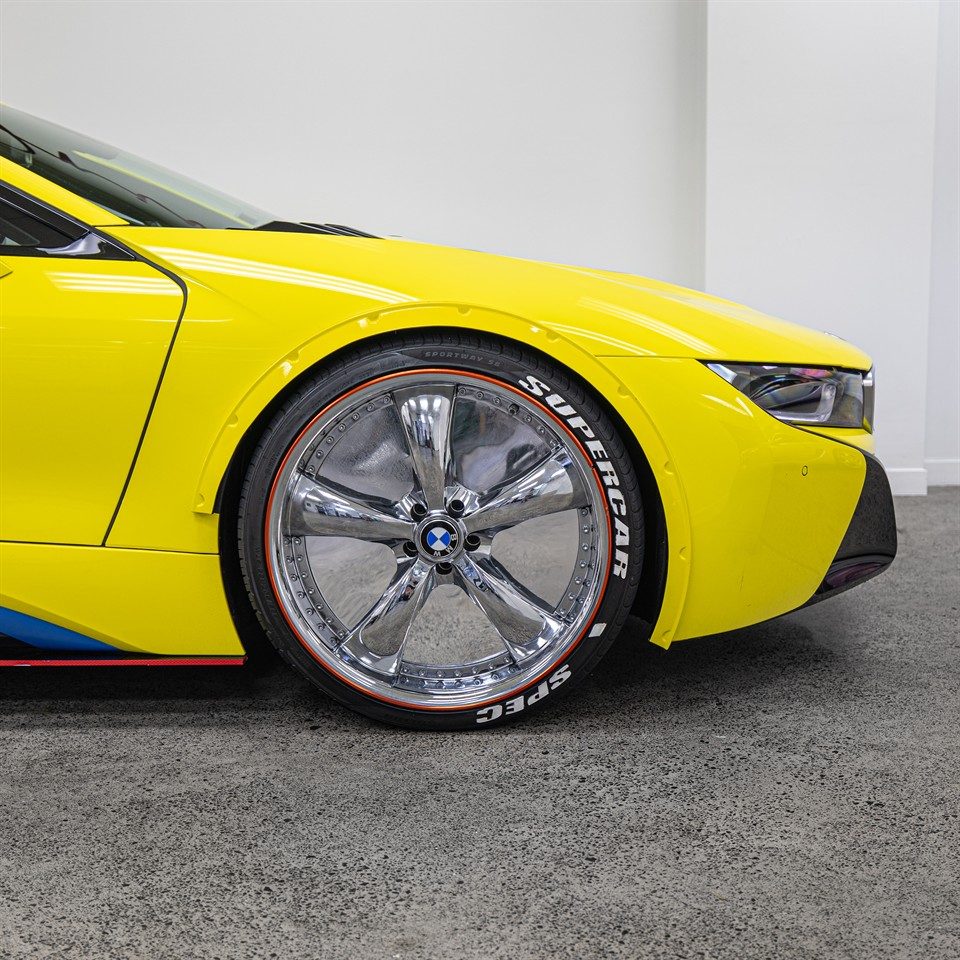 2016 BMW i8 M-SPORT COUPE