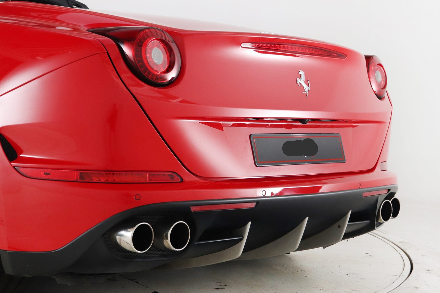 2016 Ferrari California T