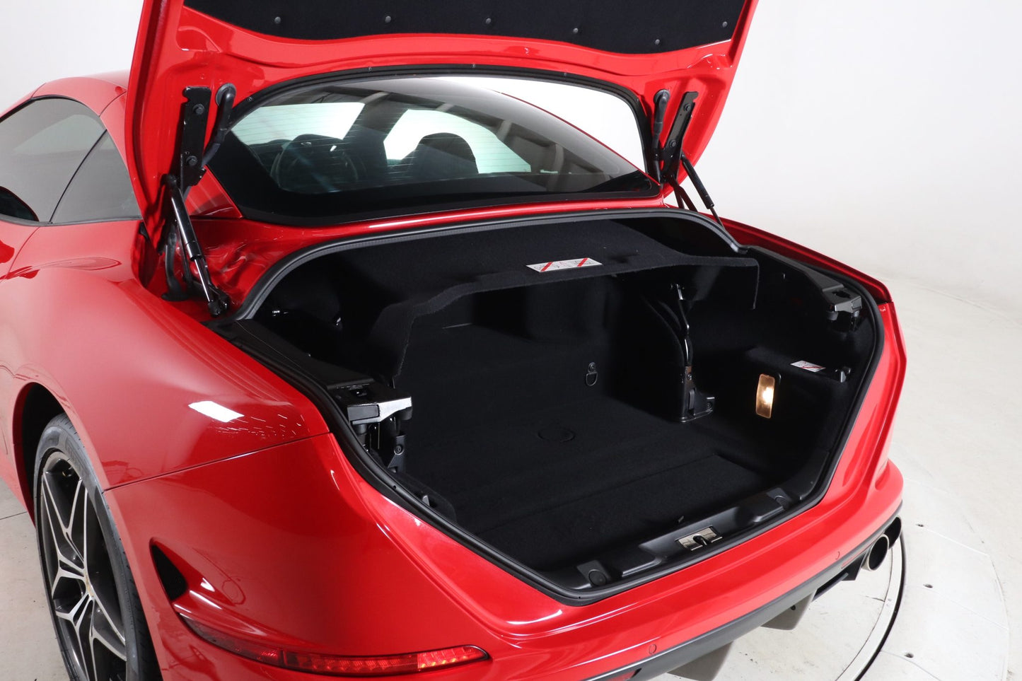2016 Ferrari California T
