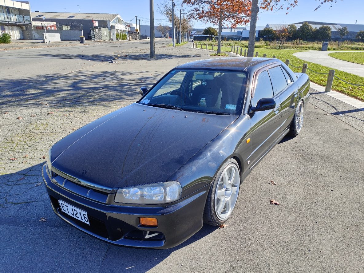 1999 Nissan Skyline