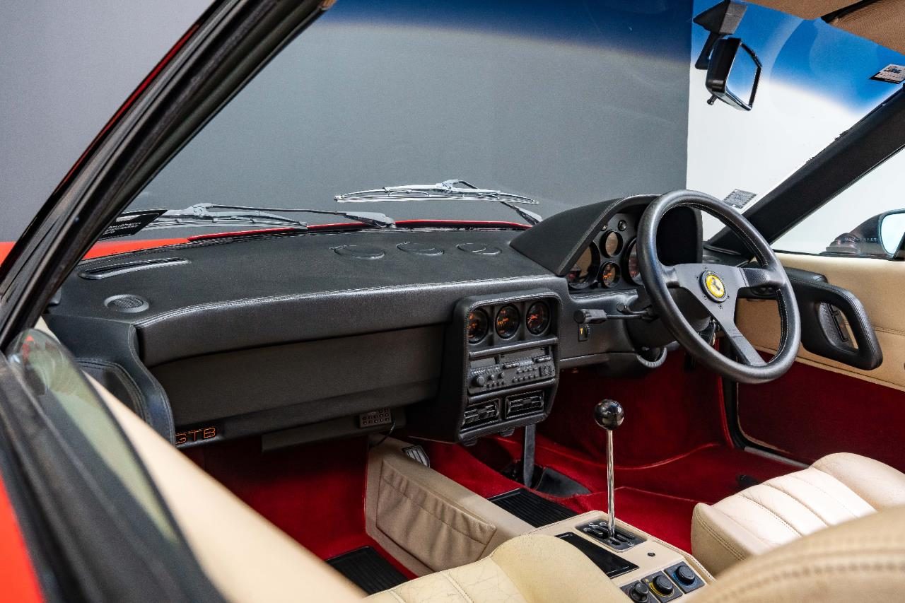 1987 Ferrari 328 GTB