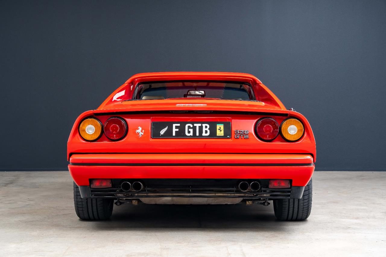 1987 Ferrari 328 GTB