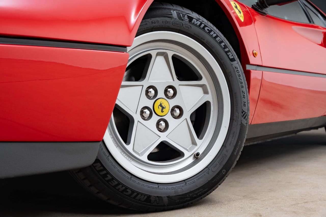 1987 Ferrari 328 GTB