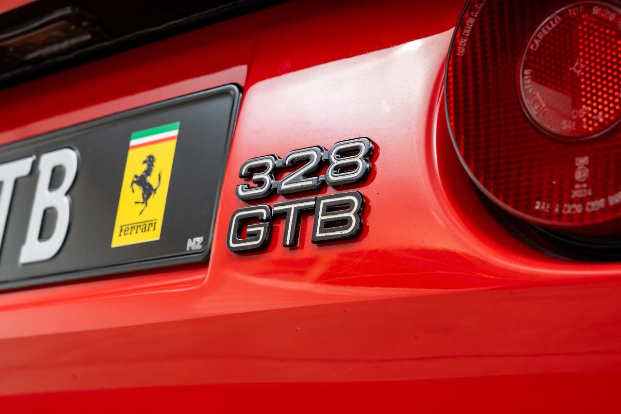 1987 Ferrari 328 GTB