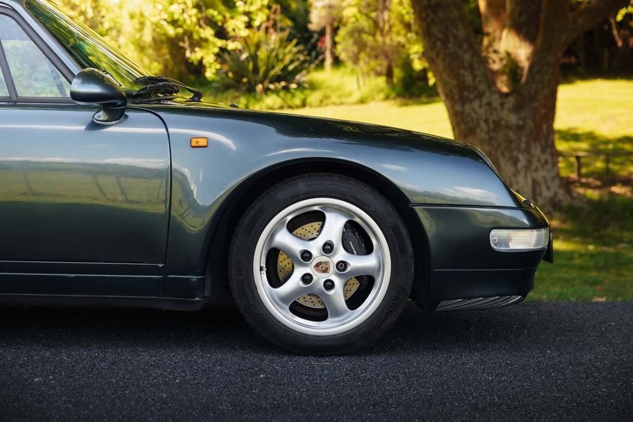 1994 Porsche 993 CARRERA COUPE