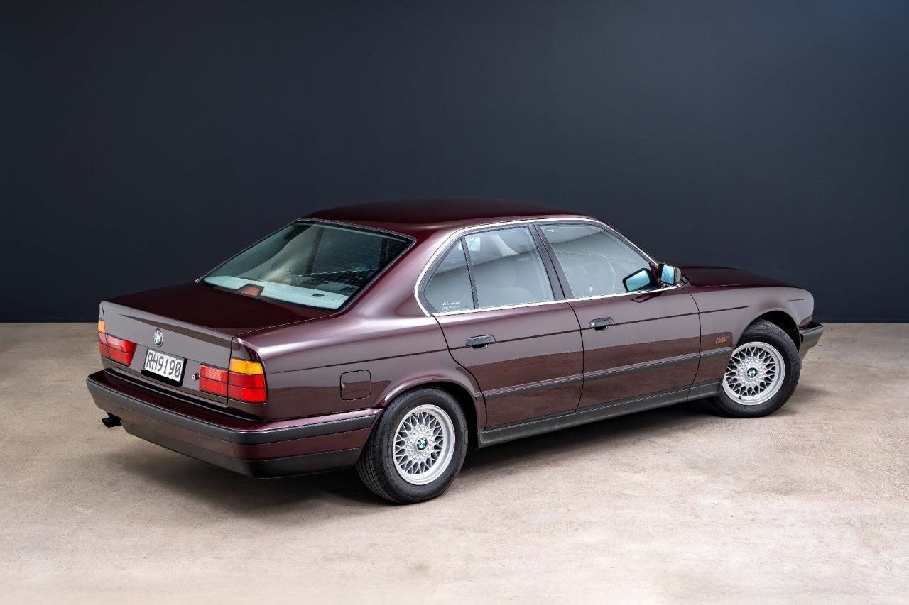 1991 BMW 518i SEDAN (E34)