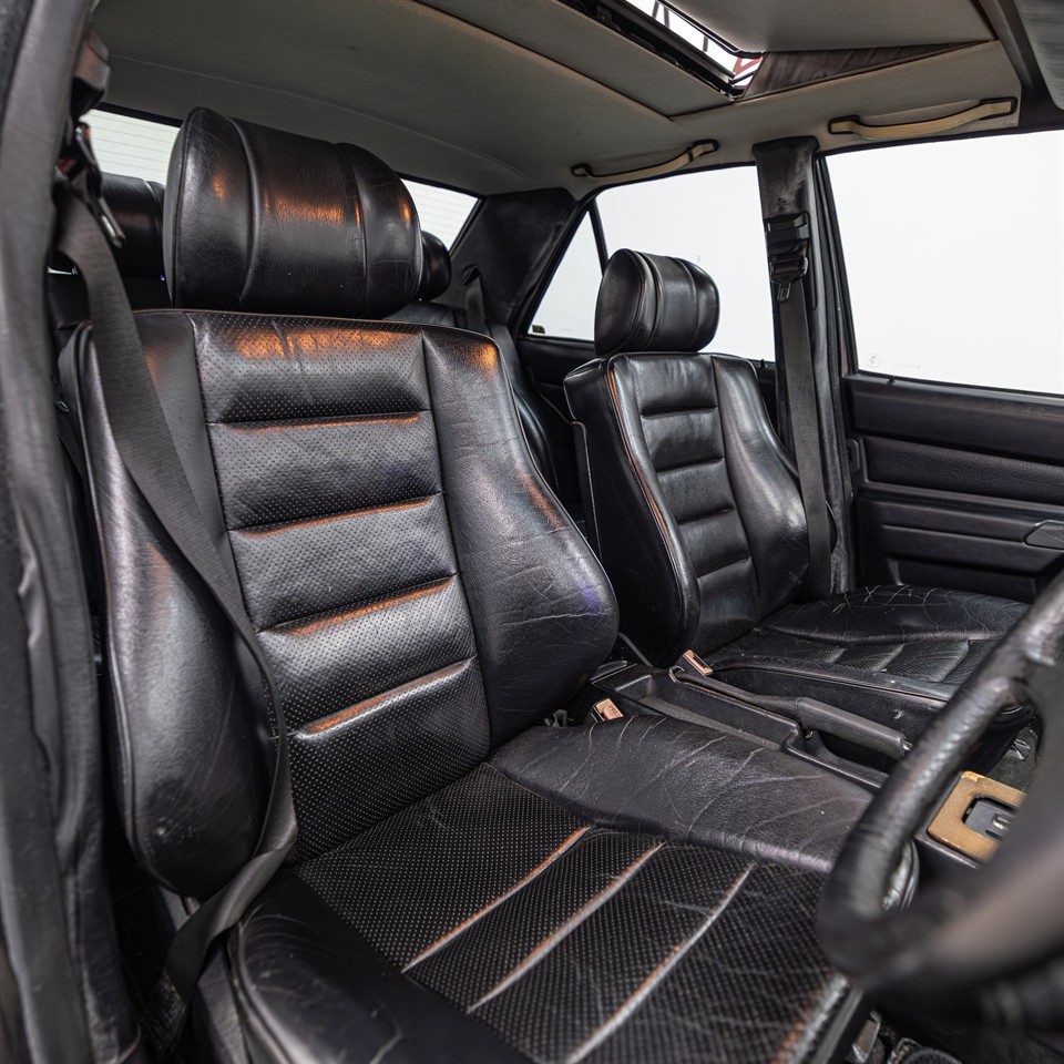 1989 Mercedes-Benz 190 E Cosworth 16-2.5L