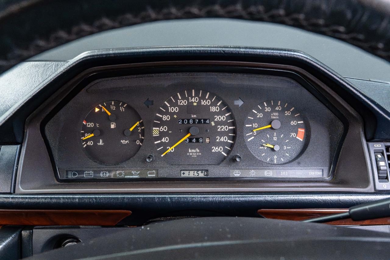 1993 Mercedes-Benz 320 CE SPORTS COUPE