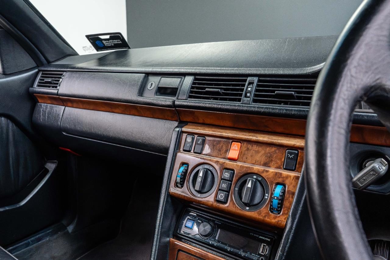 1993 Mercedes-Benz 320 CE SPORTS COUPE
