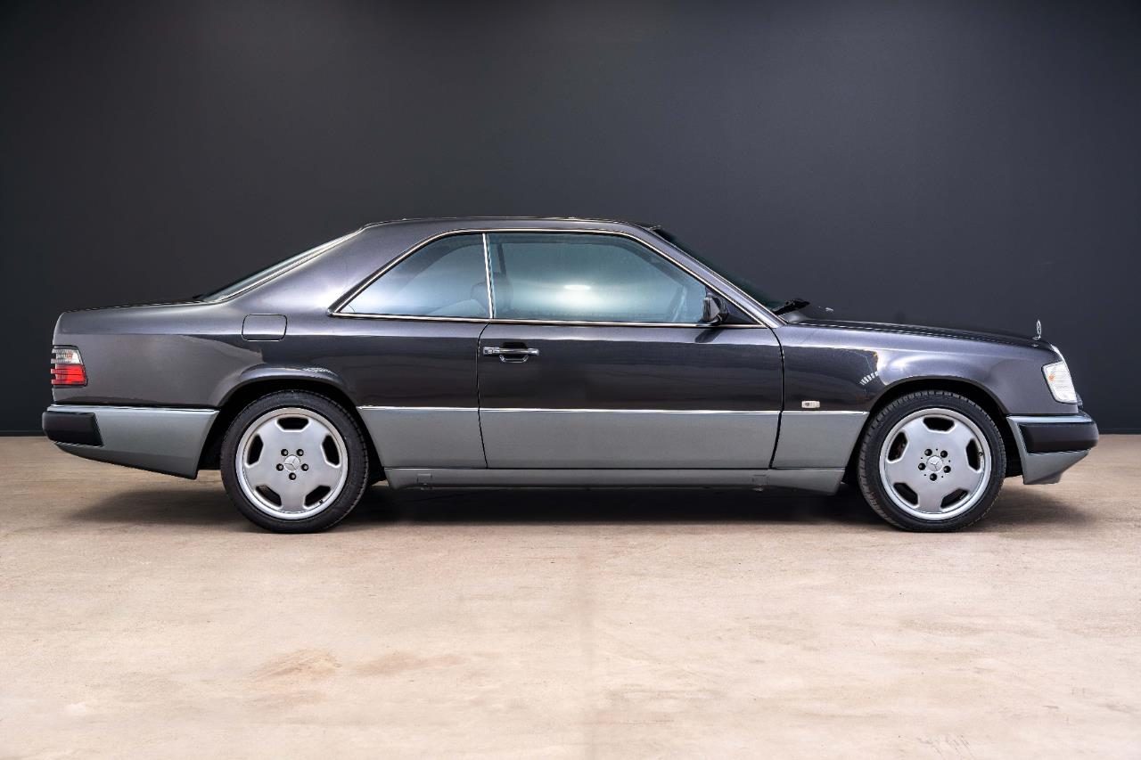 1993 Mercedes-Benz 320 CE SPORTS COUPE