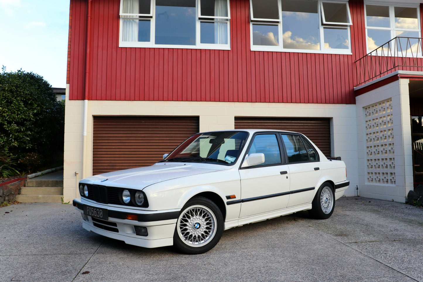 1990 BMW 325i 320i SE
