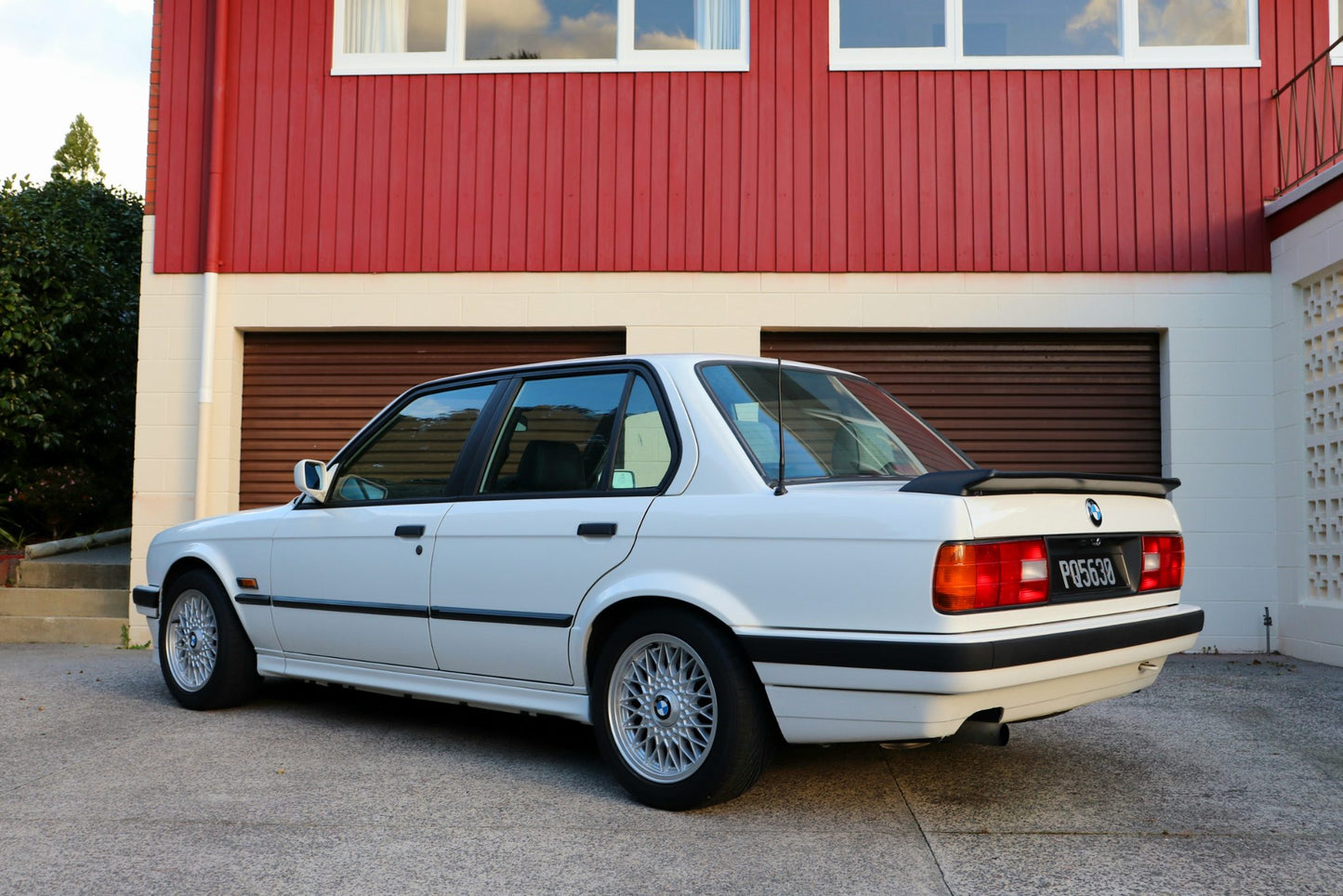 1990 BMW 325i 320i SE